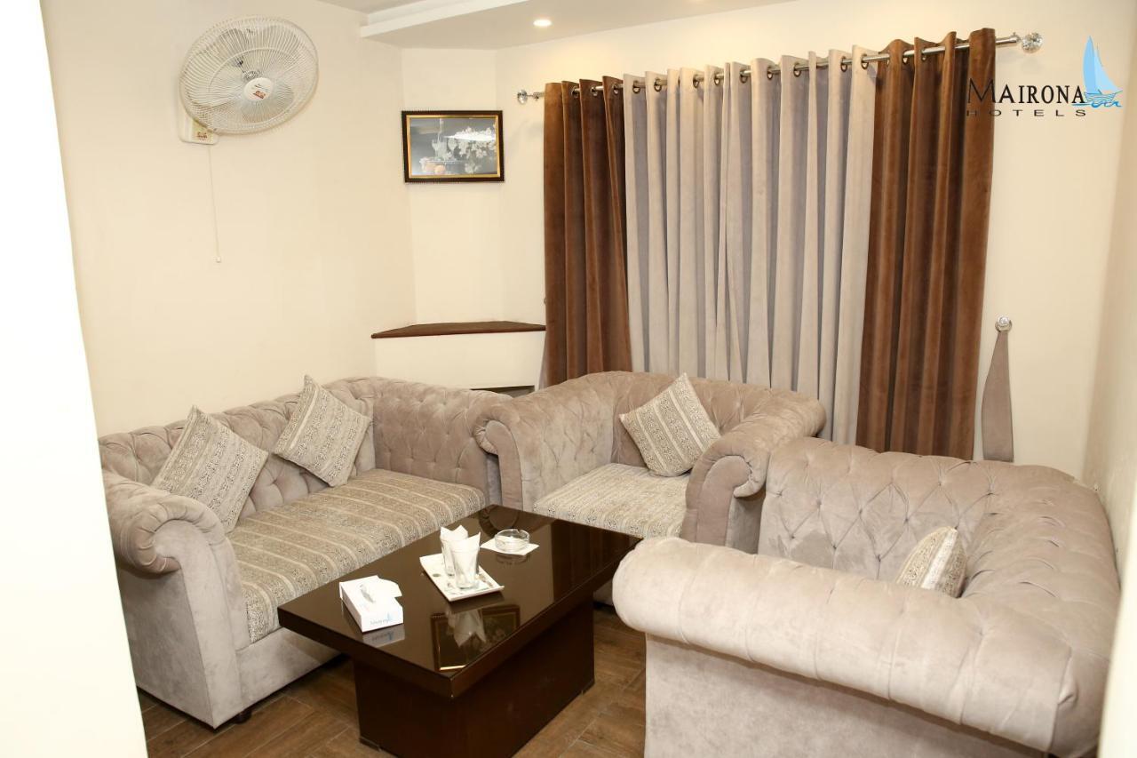 Hotel Mairona Gulberg Lahore Ngoại thất bức ảnh