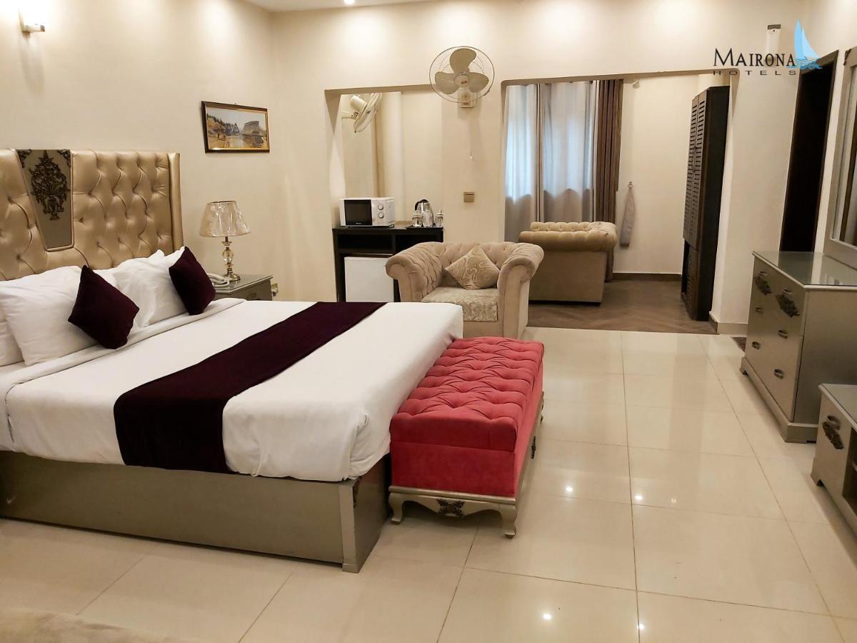 Hotel Mairona Gulberg Lahore Ngoại thất bức ảnh